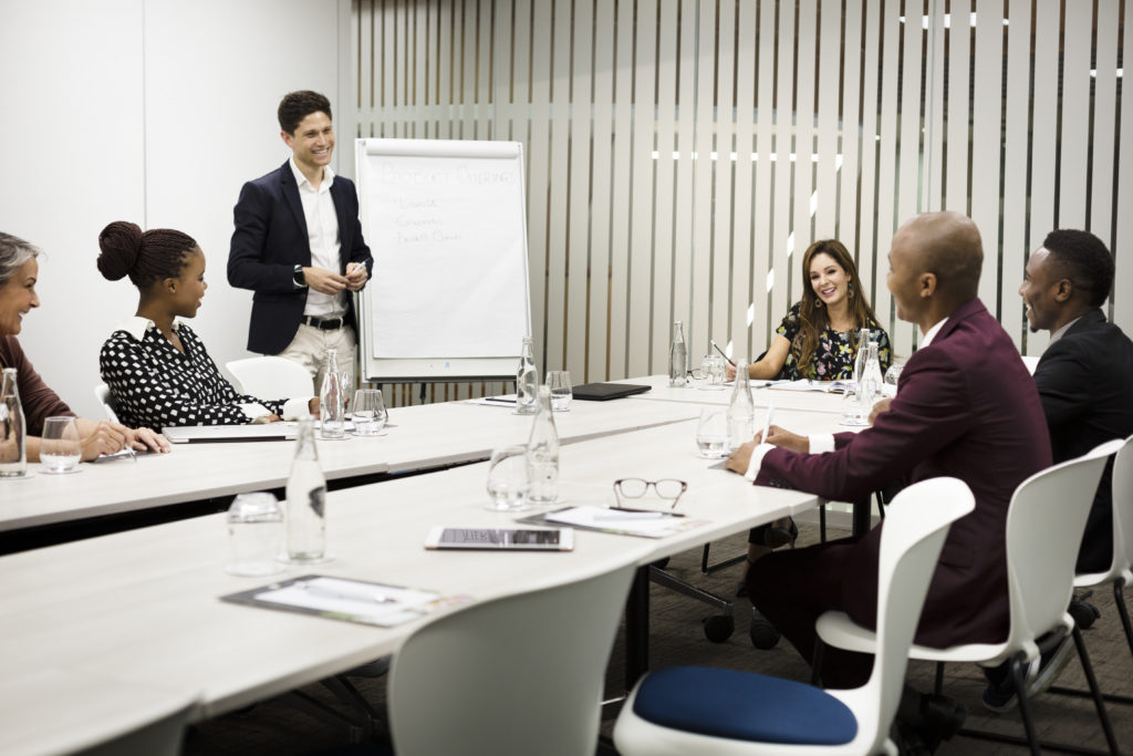 PRESENTATION & TRAINING ROOM